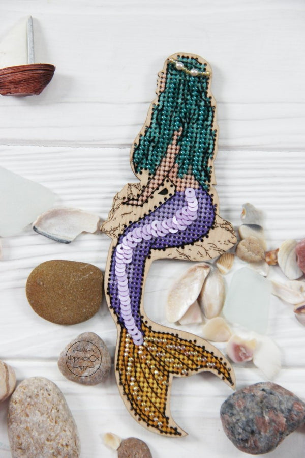 DIY Cross stitch kit on wood