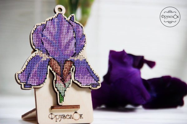 DIY Cross stitch kit on wood