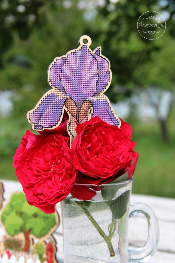 DIY Cross stitch kit on wood