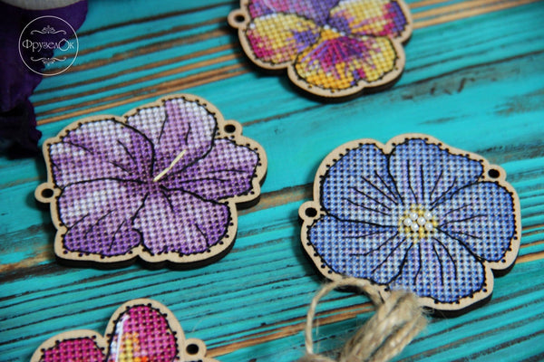 DIY Cross stitch kit on wood