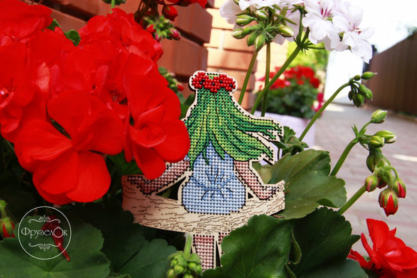 DIY Cross stitch kit on wood