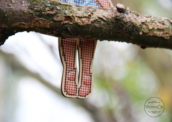 DIY Cross stitch kit on wood