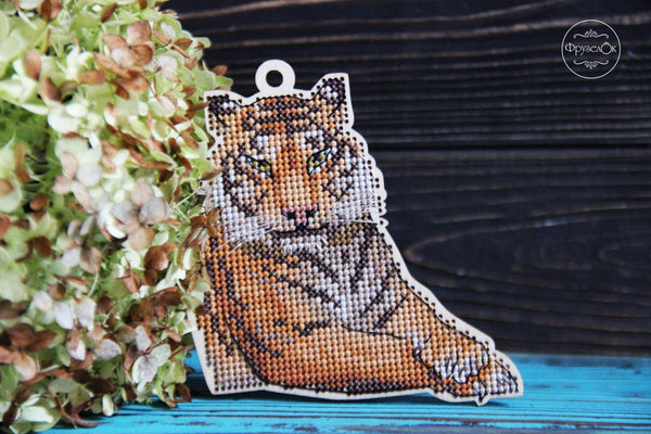 DIY Cross stitch kit on wood