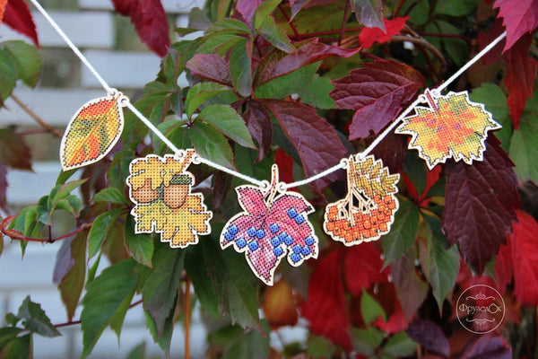 DIY Cross stitch kit on wood