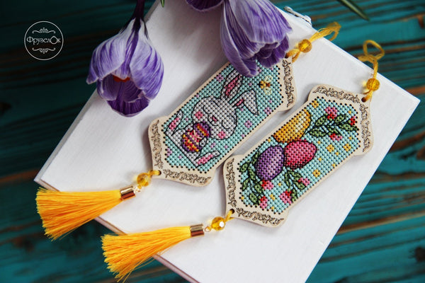 DIY Cross stitch kit on wood