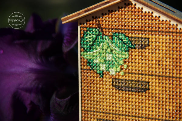 DIY Cross stitch kit on wood