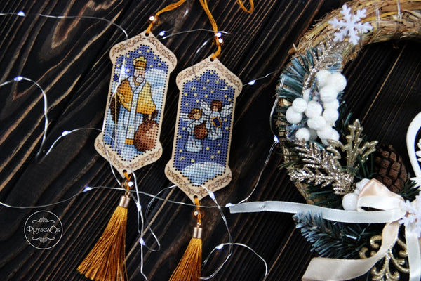 DIY Cross stitch kit on wood