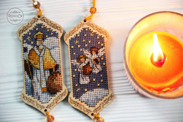 DIY Cross stitch kit on wood