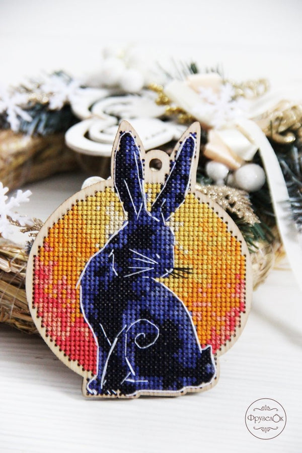 DIY Cross stitch kit on wood