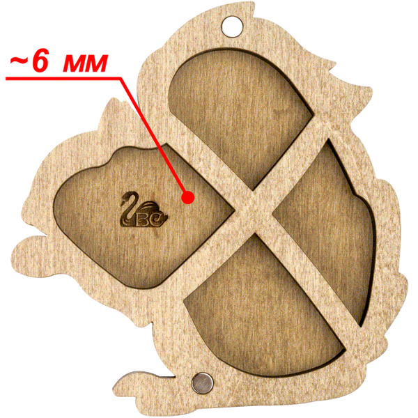 Bead organizer with wooden lid