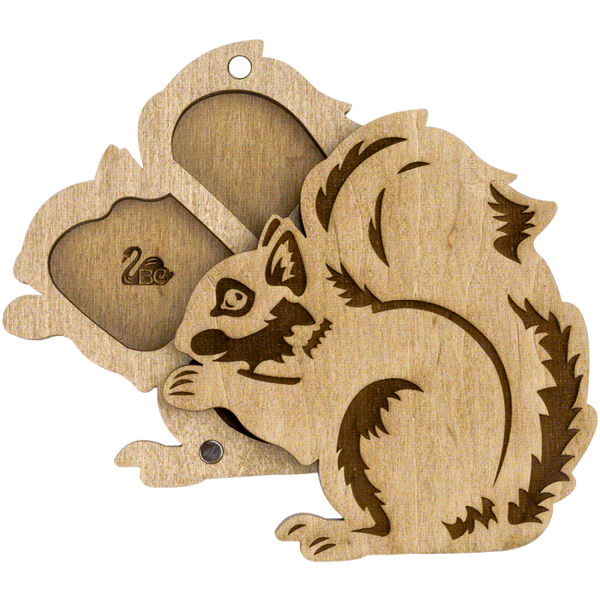 Bead organizer with wooden lid