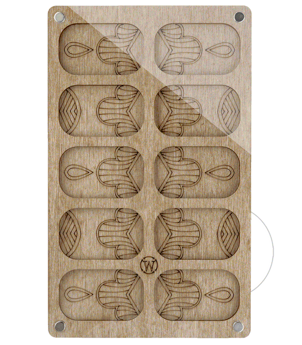 Wood bead organizer with transparent lid