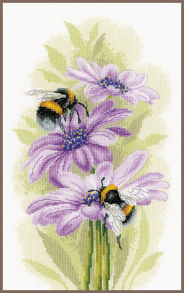 DIY Counted cross stitch kit Dancing bees 22 x 33 cm / 8.8