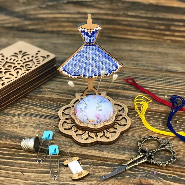 DIY needle cushion kit, needle minder