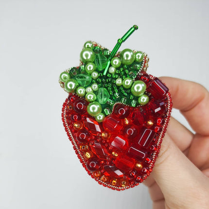 Beadwork kit for creating broоch "Strawberry"