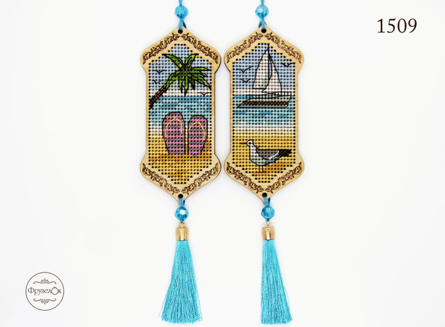 DIY Cross stitch kit on wood "Flip Flops" 3.9x1.8 in / 10.0x4.5 cm