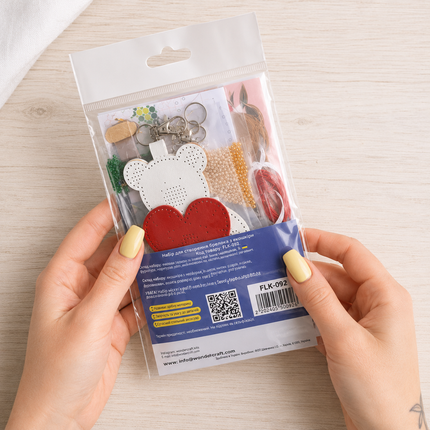 Bead Embroidery Charm Kit on Faux Leather – «Bag Charm White Teddy Bear»