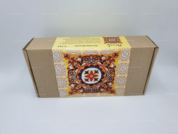 Needlepoint Pillow Kit 