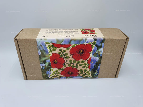 Needlepoint Pillow Kit 