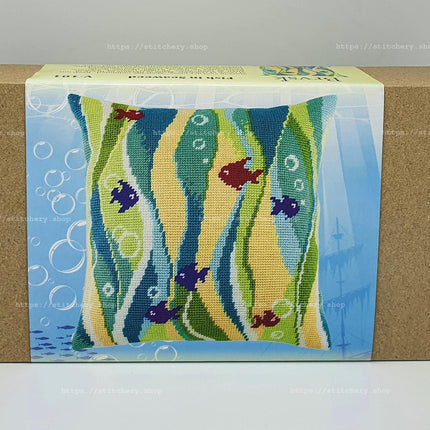 Needlepoint Pillow Kit "Fish in Seaweed"