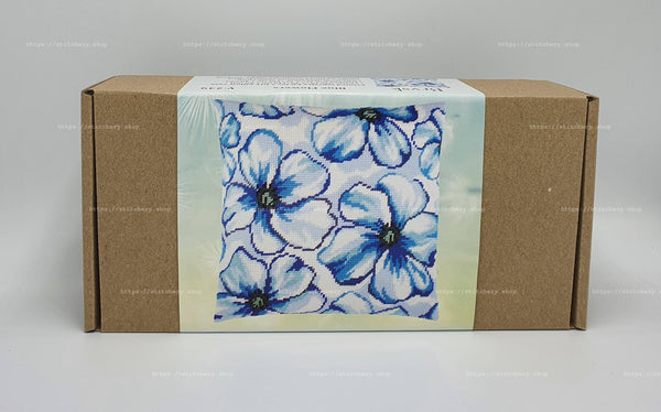 Needlepoint Pillow Kit 