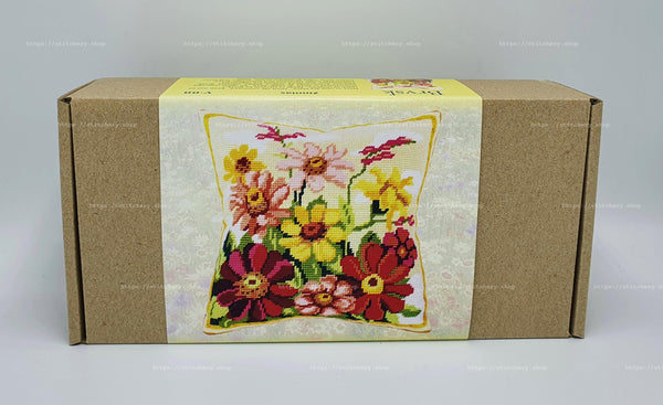 Needlepoint Pillow Kit 