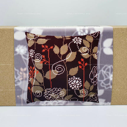 Needlepoint Pillow Kit "Night Field"