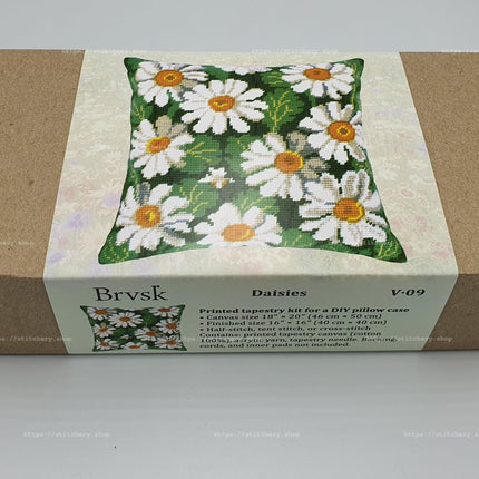 Needlepoint Pillow Kit "Daisies"