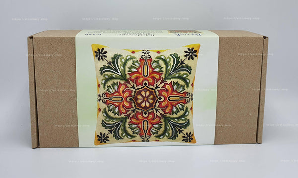 Needlepoint Pillow Kit 