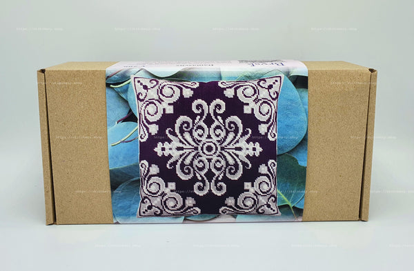 Needlepoint Pillow Kit 