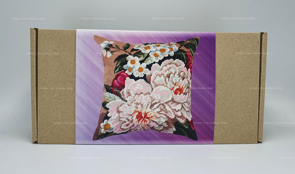 Needlepoint Pillow Kit 