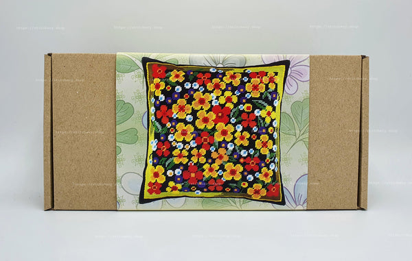 Needlepoint Pillow Kit 