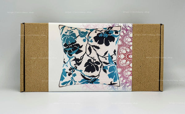 Needlepoint Pillow Kit 