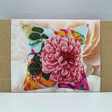 Needlepoint Pillow Kit "Tea Rose"