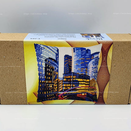 Needlepoint Pillow Kit "Taipei"