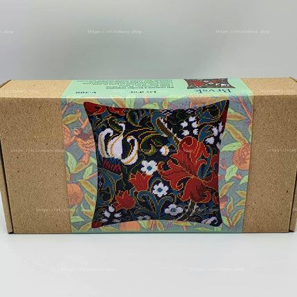 Needlepoint Pillow Kit "Golden Lily"