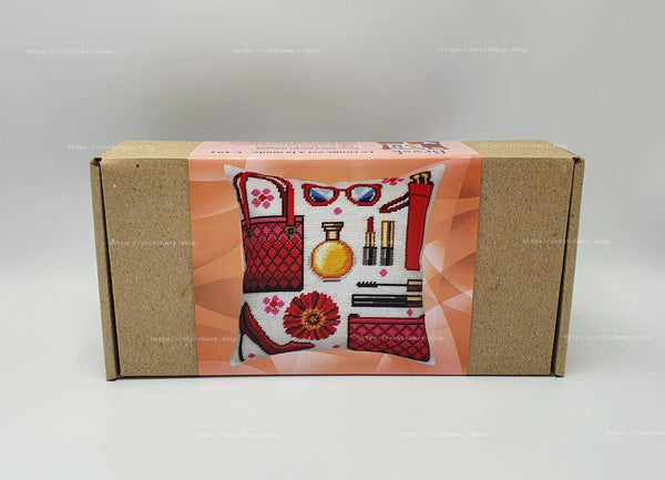 Needlepoint Pillow Kit 
