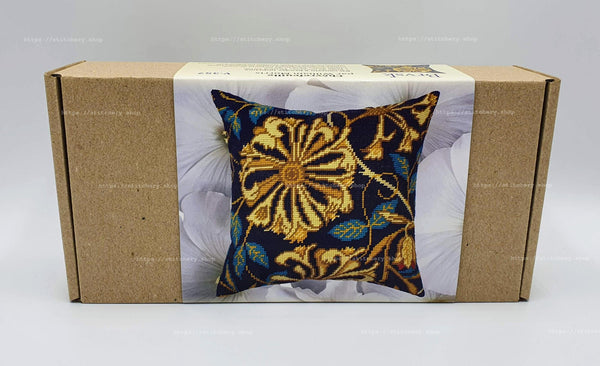 Needlepoint Pillow Kit 