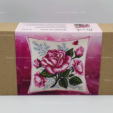 Needlepoint Pillow Kit "Bouquet of Roses"