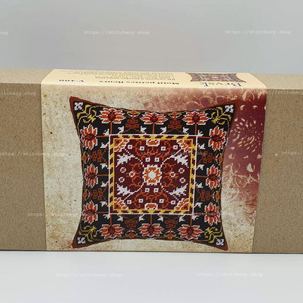 Needlepoint Pillow Kit "Little Flowers Pattern"