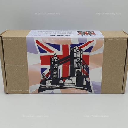 Needlepoint Pillow Kit "Union Jack "