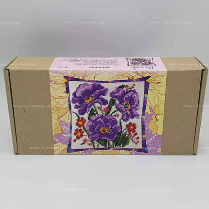 Needlepoint Pillow Kit "Anemone"