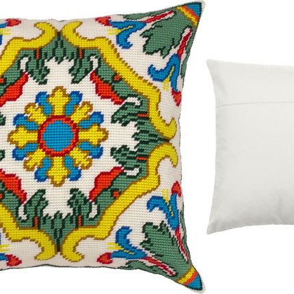 Needlepoint Pillow Kit "Celtic motifs. Autumn"