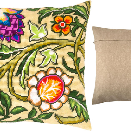 Needlepoint Pillow Kit "Wild Strawberries. Tree."