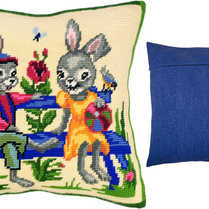 Needlepoint Pillow Kit "Sweet Dreams"