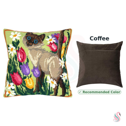 Needlepoint Pillow Kit "Siamese Cat"
