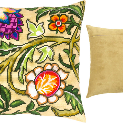 Needlepoint Pillow Kit "Wild Strawberries. Tree."