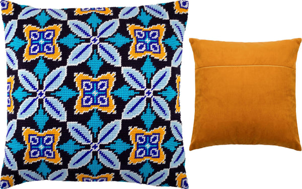 Needlepoint Pillow Kit 