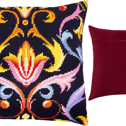 Needlepoint Pillow Kit "Louvre"