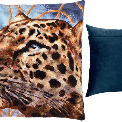 Needlepoint Pillow Kit "Leopard"